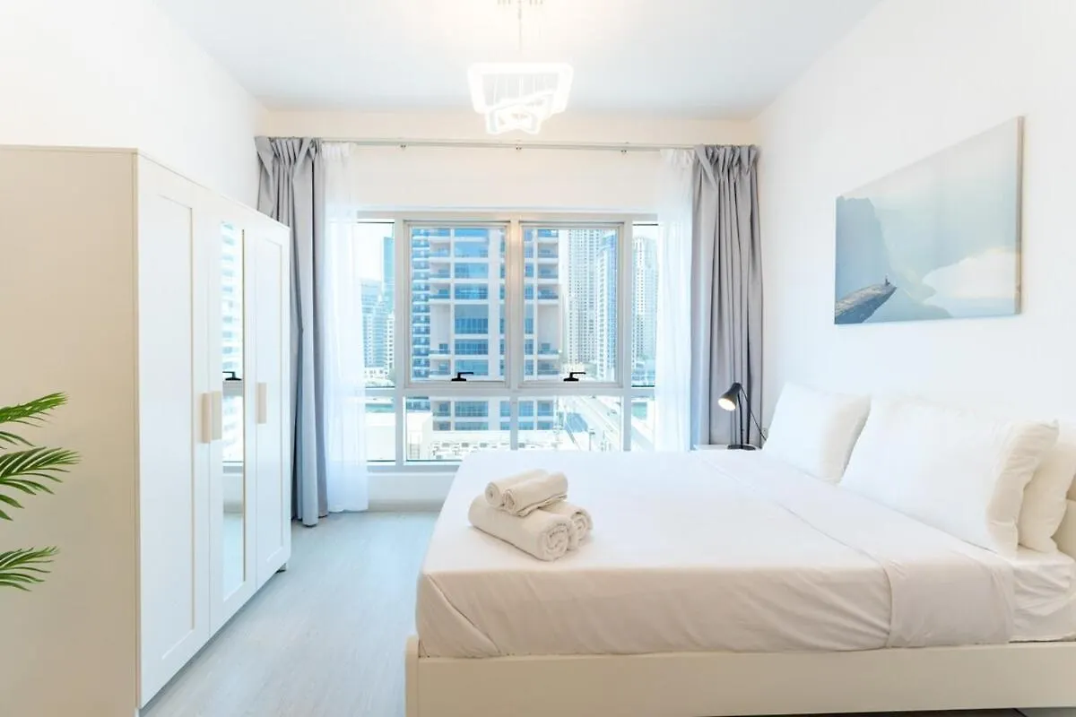 Apartment Upgraded L Stunning Studio In Dubai Marina Sleeps 4